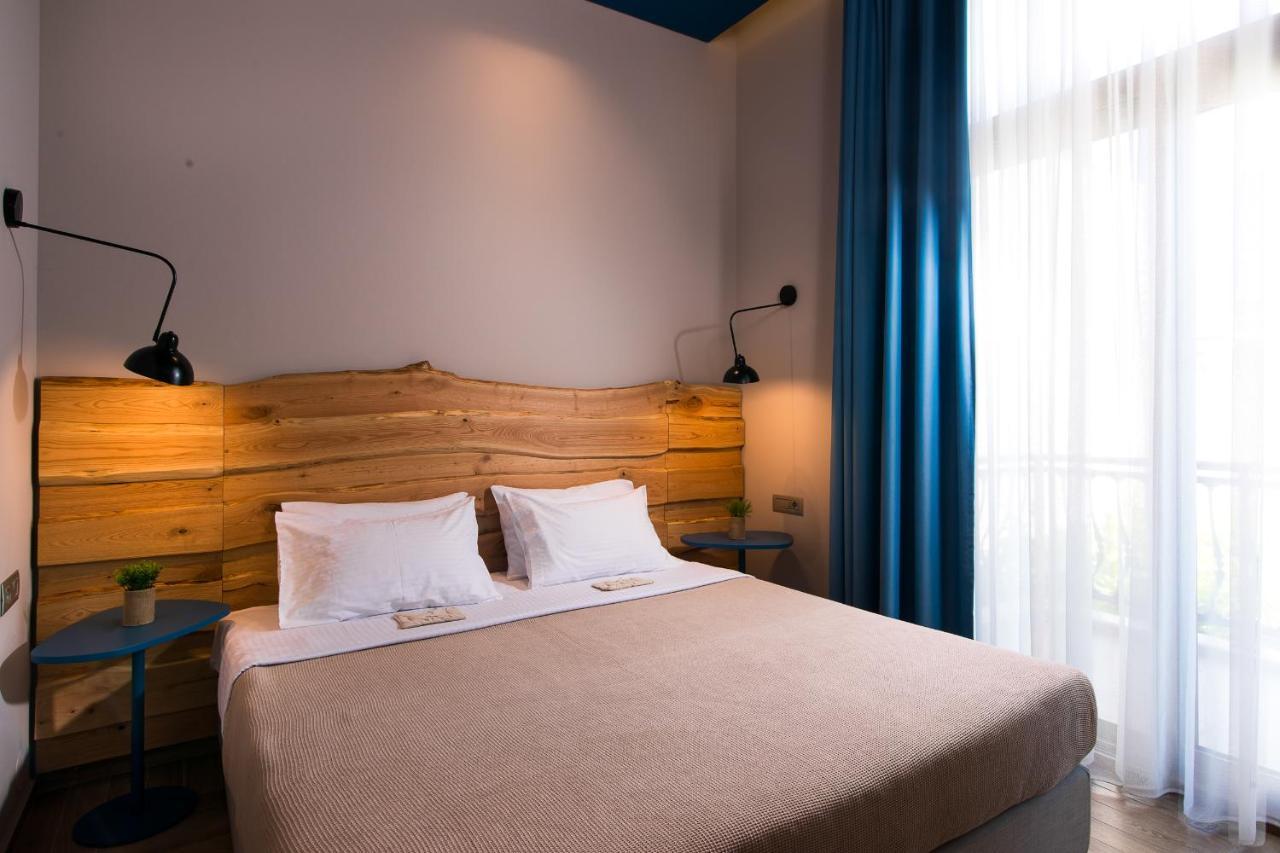 Aparthotel On The Rocks Theologos  Exterior foto